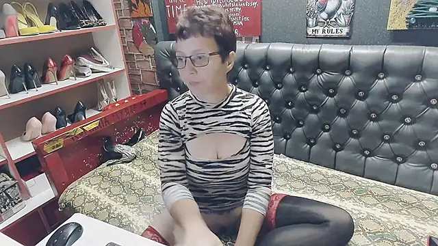 Lily4yourfun online show from October 3, 6:18 am