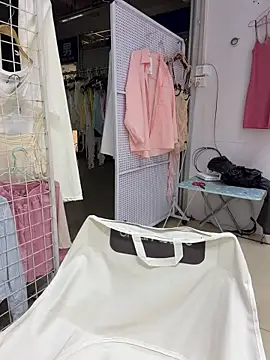 Selenaaaaa- online show from March 28, 8:47 am