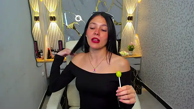 Snapshot of athenasexxxy chatting on October 14, 8:00 pm athenasexxxy online show from October 14, 8:00 pm
