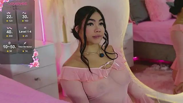 AllissonJames online show from December 2, 12:45 am