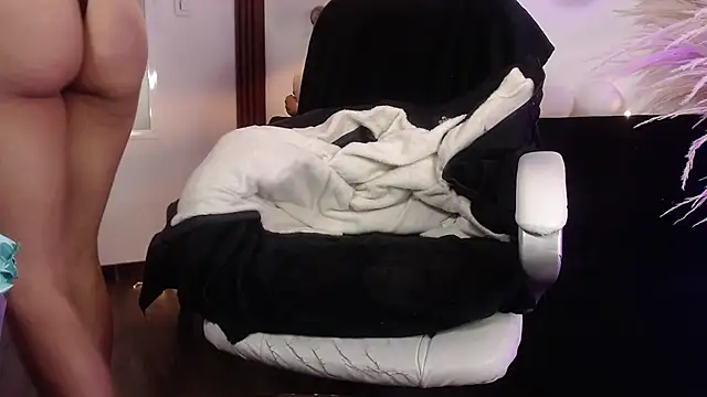 salome drasin online show from October 6, 5:24 am