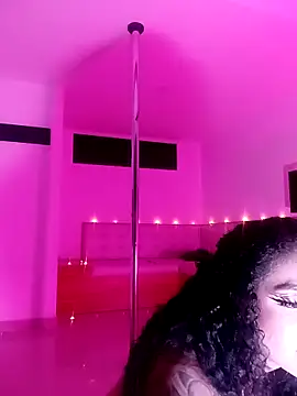 Dakota M1 online show from November 29, 5:00 am