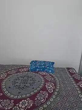 Hoty-cpl online show from April 7, 1:40 am