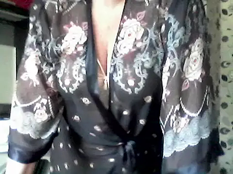 Lisa Suzie online show from September 24, 8:46 am