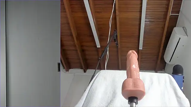 Lucy carter  online show from April 16, 8:08 pm