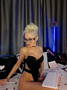 Milforja online show from March 10, 5:50 pm