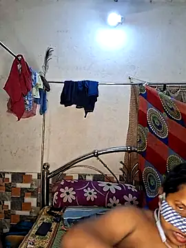 Real Desi Couple online show from May 21, 6:28 pm