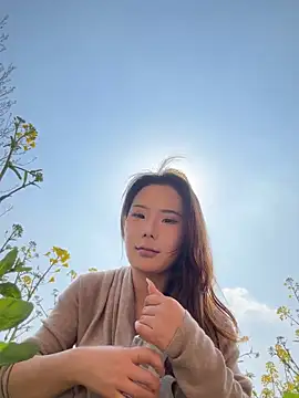 ChuChu1991 online show from February 19, 7:19 am