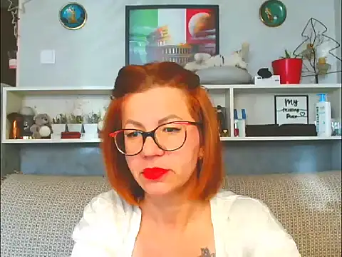 Natali3855 online show from June 17, 3:08 am