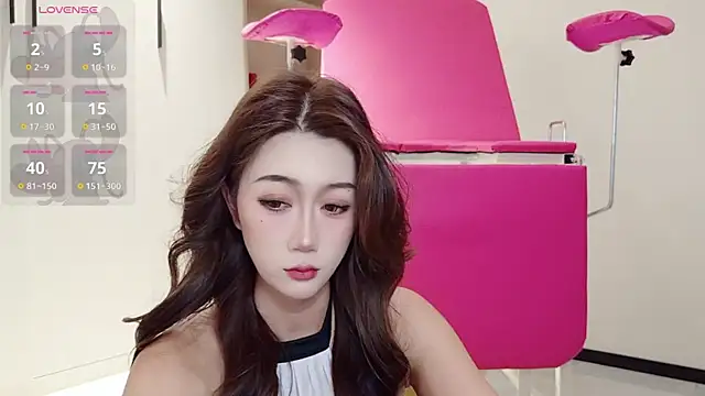 pinnnnnnk online show from February 28, 10:47 am