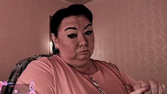 SexxyDreams1 online show from December 16, 6:30 am