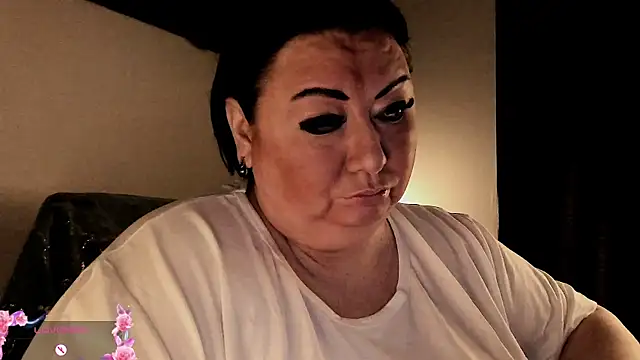 SexxyDreams1 online show from September 23, 2:54 am