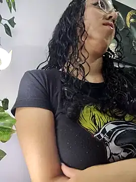 Snapshot of Aurora_Brownn chatting on September 11, 4:13 am Aurora Brownn online show from September 11, 4:13 am