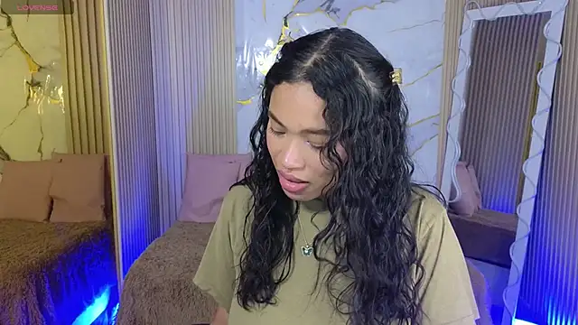 penelope tay1 online show from April 19, 3:28 am