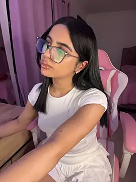 Emily-14 online show from June 18, 4:25 am