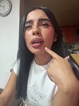 Emily-14 online show from July 25, 10:50 pm