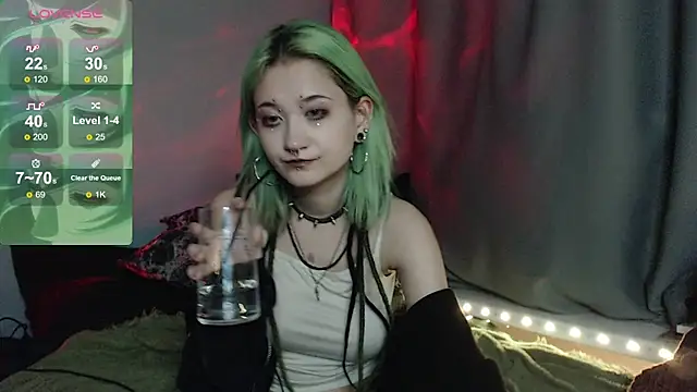 Milten-Trish online show from November 22, 6:43 pm