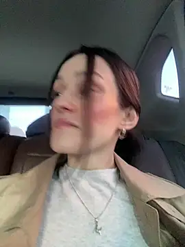 Mia Mia M online show from April 1, 2:47 pm