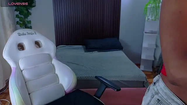 cloe cooper  online show from September 29, 7:52 pm