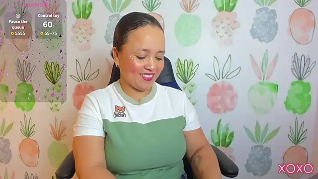 linda rios  online show from November 10, 7:53 pm