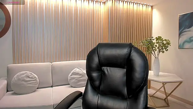 BellaCarteer  online show from April 19, 10:56 pm