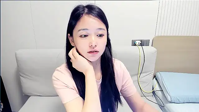 CN-Babycat online show from October 2, 11:15 am