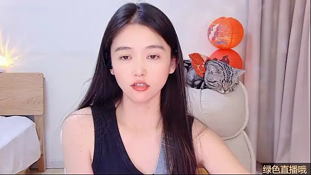 CN-Babycat online show from February 8, 1:48 pm