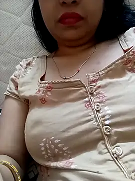 Snapshot of sunita-doll chatting on September 12, 2:01 am sunita-doll online show from September 12, 2:01 am