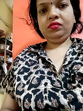 Snapshot of sunita-doll chatting on September 26, 2:42 am sunita-doll online show from September 26, 2:42 am