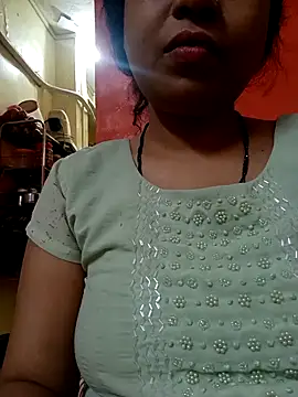 Snapshot of sunita-doll chatting on October 12, 4:31 pm sunita-doll online show from October 12, 4:31 pm