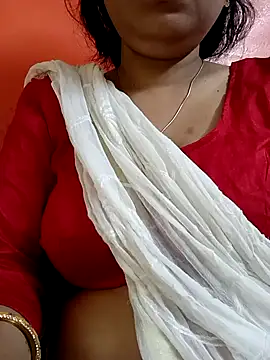 Snapshot of sunita-doll chatting on October 6, 1:55 am sunita-doll online show from October 6, 1:55 am