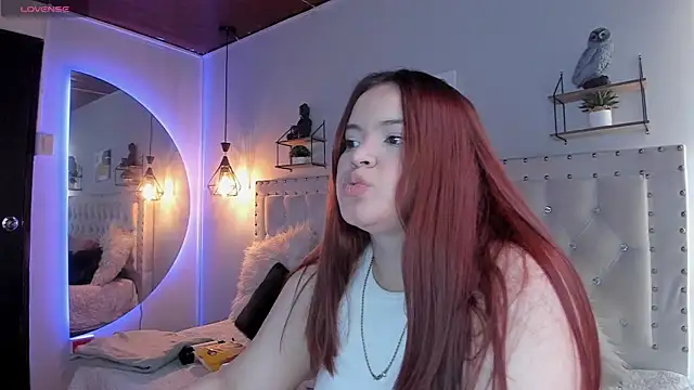 Snapshot of melanie_hh chatting on September 17, 8:07 pm melanie hh online show from September 17, 8:07 pm