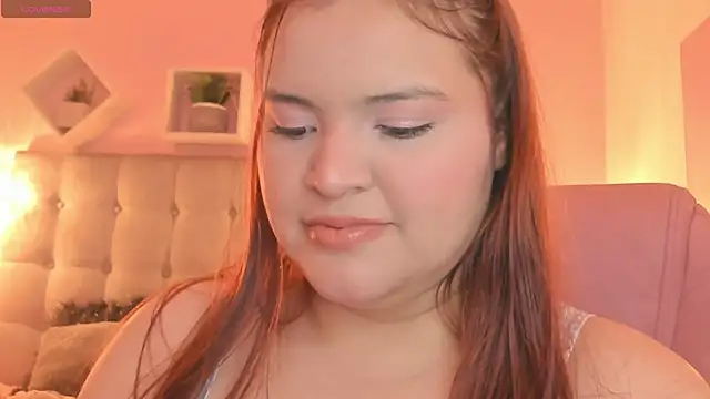 Snapshot of melanie_hh chatting on September 15, 4:32 am melanie hh online show from September 15, 4:32 am