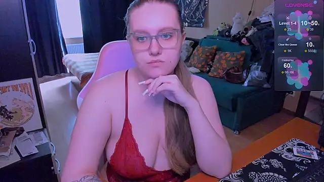Alice Dreamgirl  online show from June 4, 11:47 am