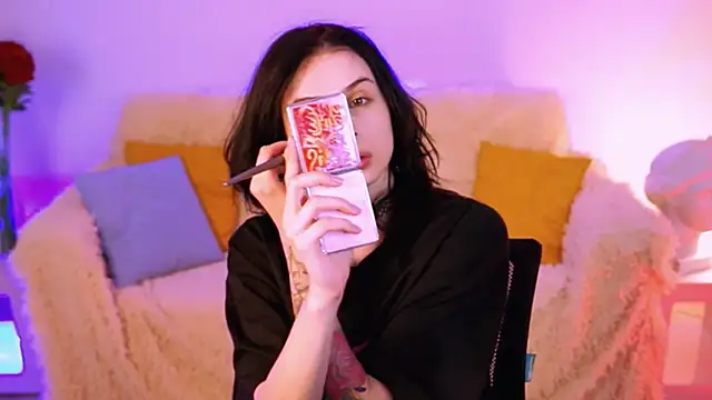 JadeCastle  online show from April 15, 5:24 pm