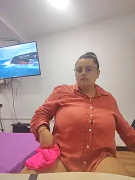 Miss balloonsmila online show from September 15, 11:01 pm