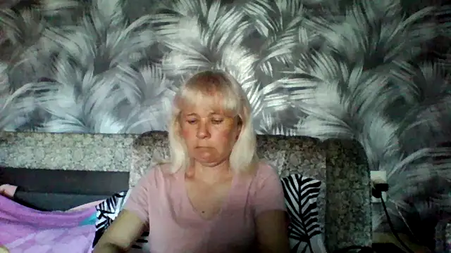 sakura blonde online show from March 23, 6:30 am