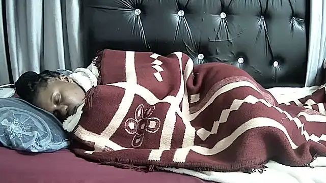 Browncaramel1999 online show from May 27, 1:57 am