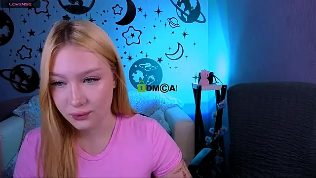 playful sophie online show from June 13, 8:06 pm