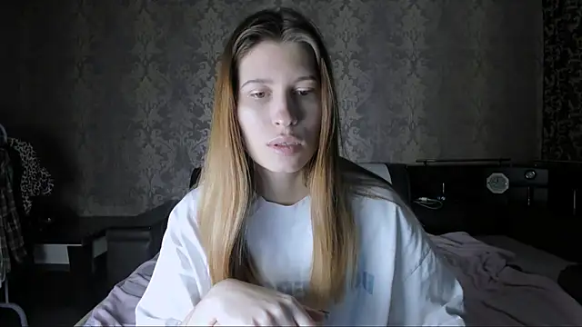 Agnes Allenn online show from October 20, 9:12 am