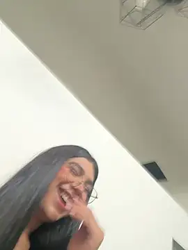 RoseCassie online show from July 1, 1:10 pm
