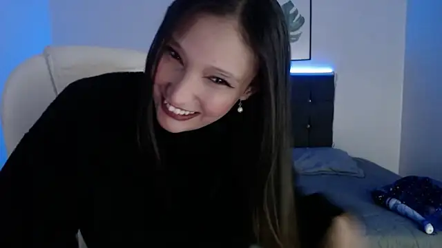 Snapshot of mia_collens chatting on September 19, 2:54 am mia collens online show from September 19, 2:54 am