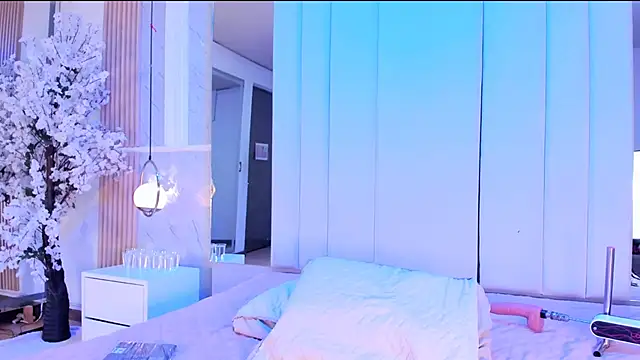 salomebenz online show from July 23, 9:23 pm