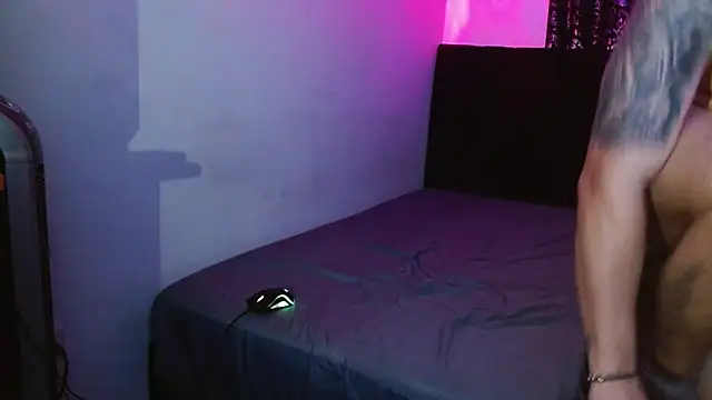 miia-liiam online show from November 29, 7:34 am