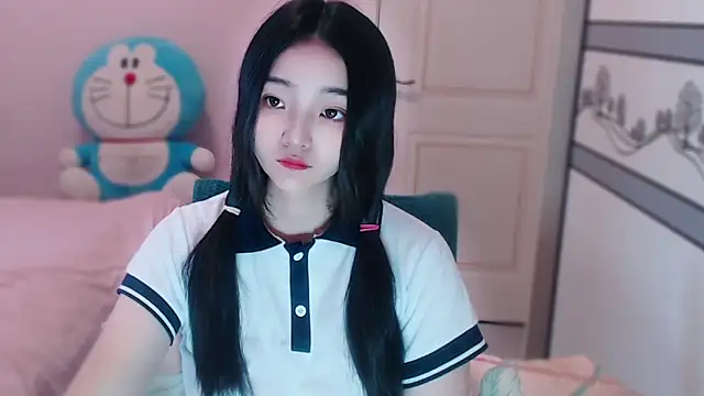 Snapshot of xiao-xiao-D chatting on October 7, 6:18 am xiao-xiao-D online show from October 7, 6:18 am