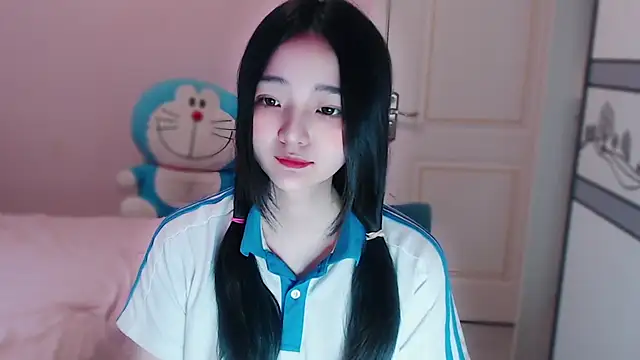 Snapshot of xiao-xiao-D chatting on October 2, 5:45 am xiao-xiao-D online show from October 2, 5:45 am