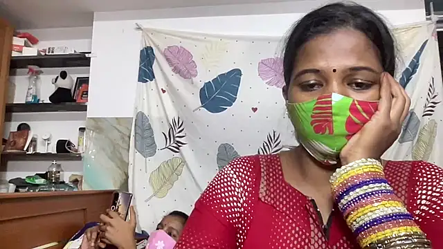 Tamil Sanjana  online show from July 25, 7:10 pm