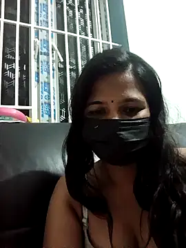 Tamil Sanjana  online show from February 15, 7:24 pm