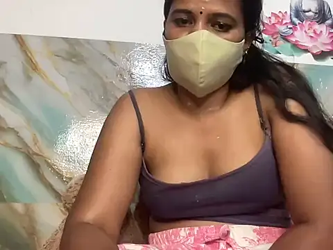 Tamil Sanjana  online show from October 14, 3:03 pm