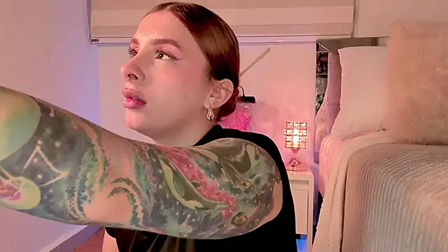 Alissonroses online show from February 14, 9:17 pm